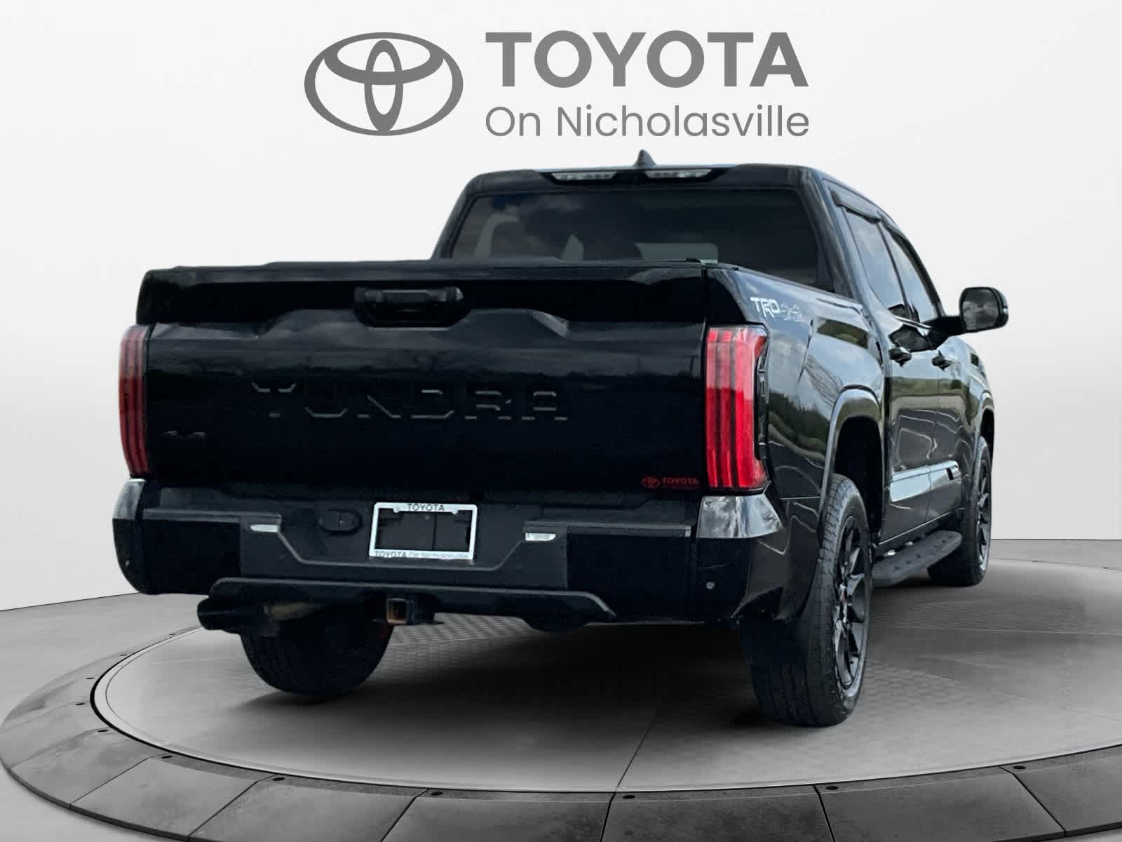 2024 Toyota Tundra Platinum