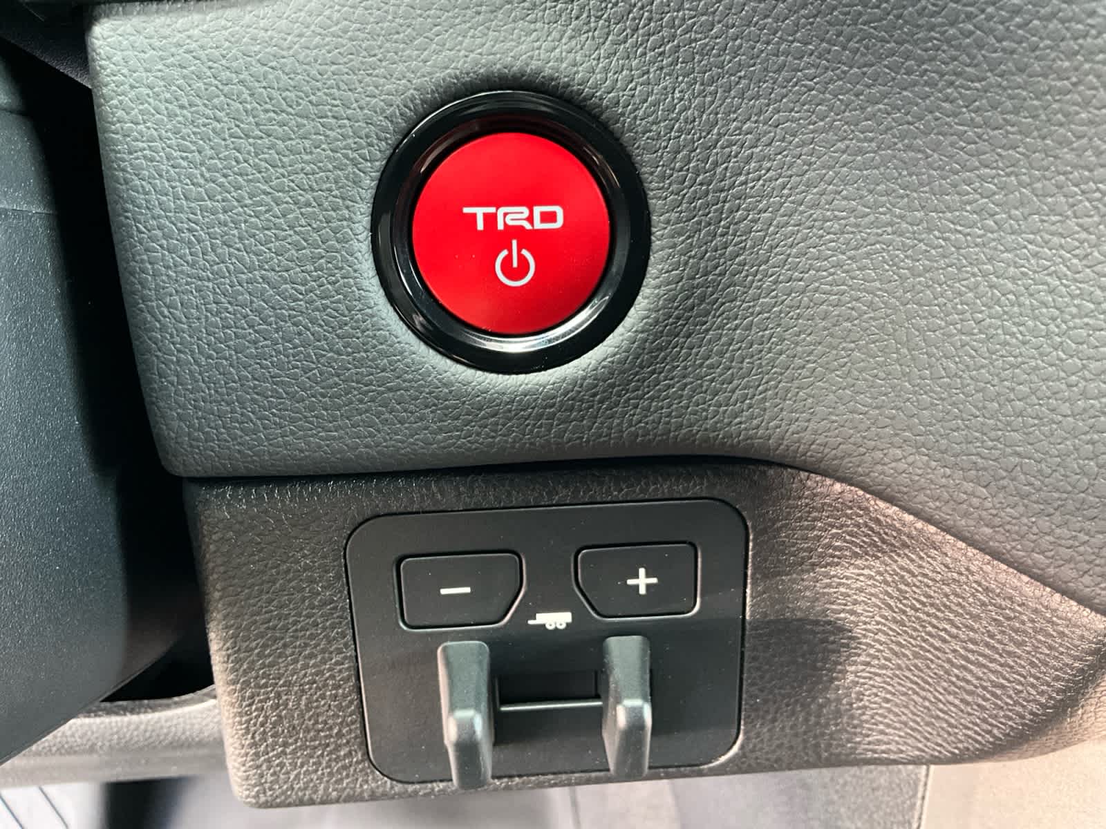 2026 Toyota Tundra Limited Hybrid