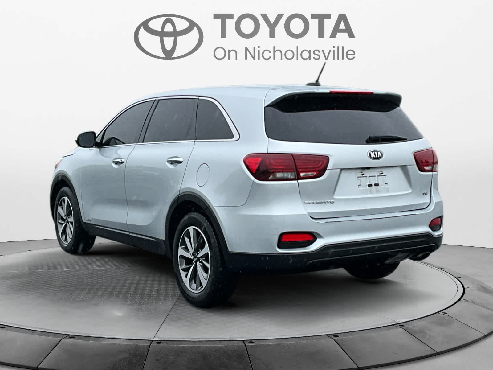 2020 Kia Sorento LX V6
