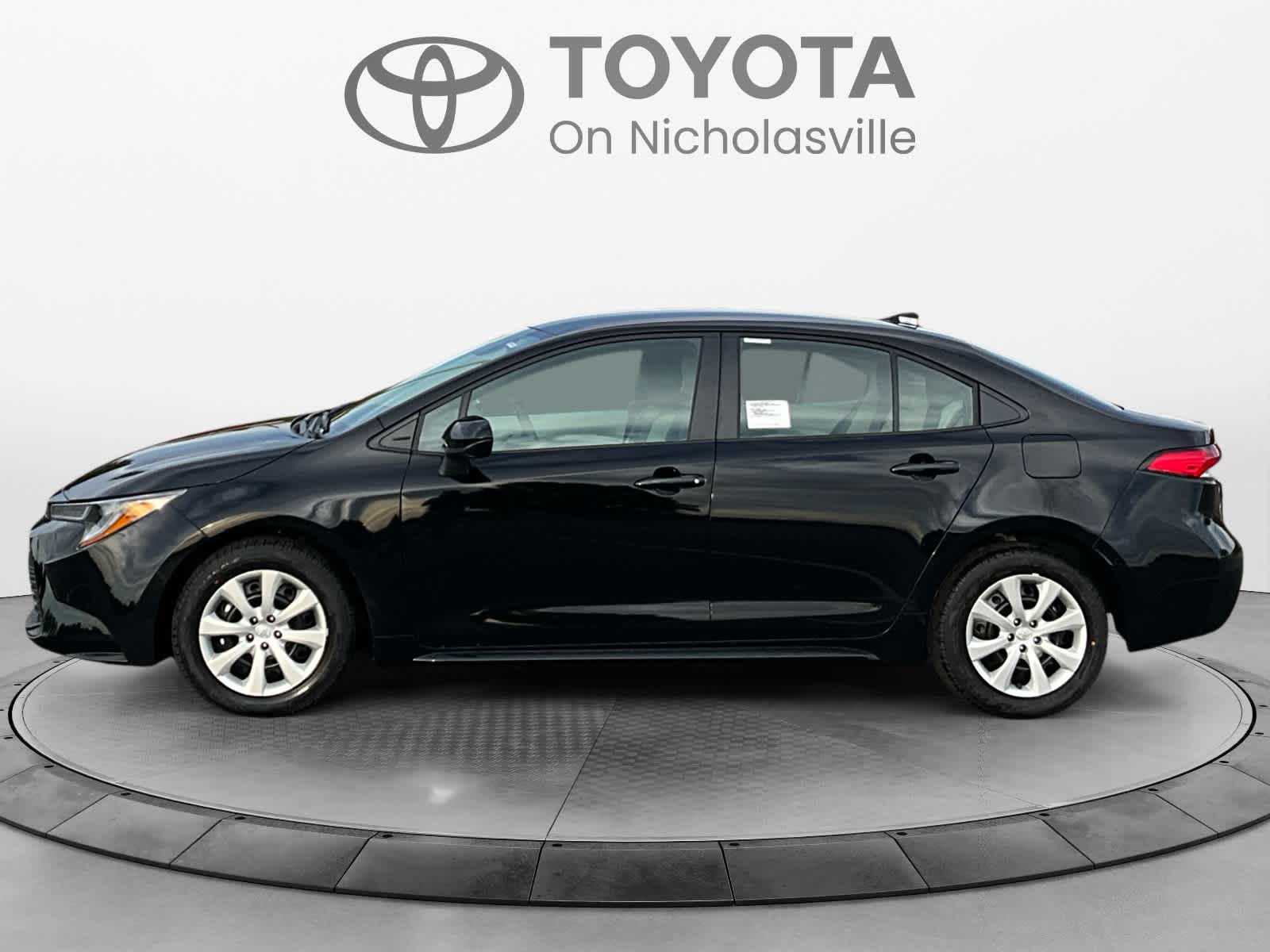 2027 Toyota Corolla LE