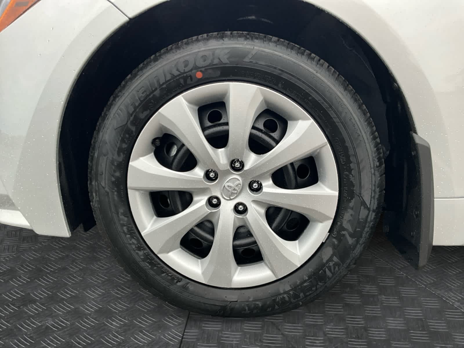2027 Toyota Corolla LE