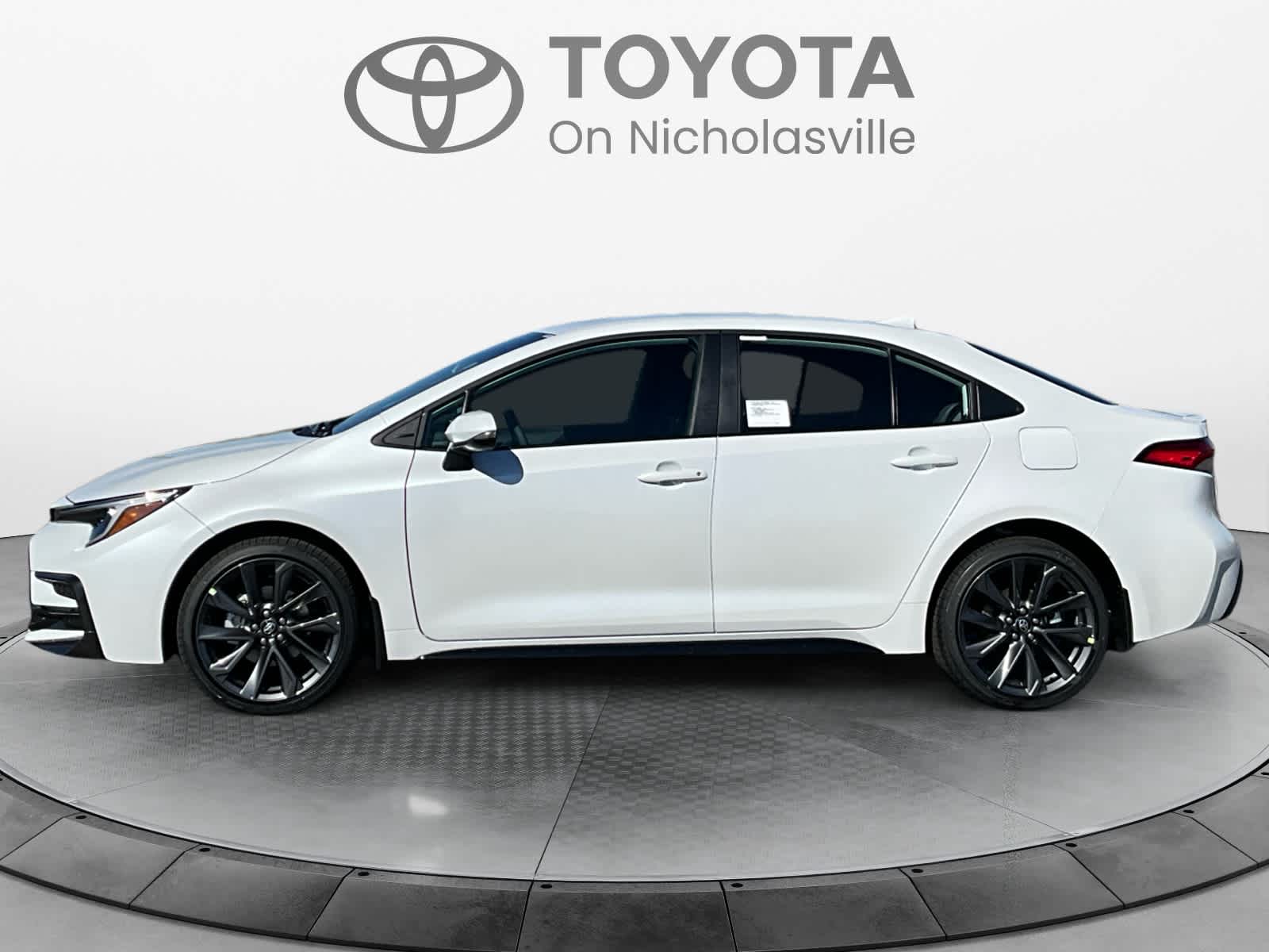 2027 Toyota Corolla SE