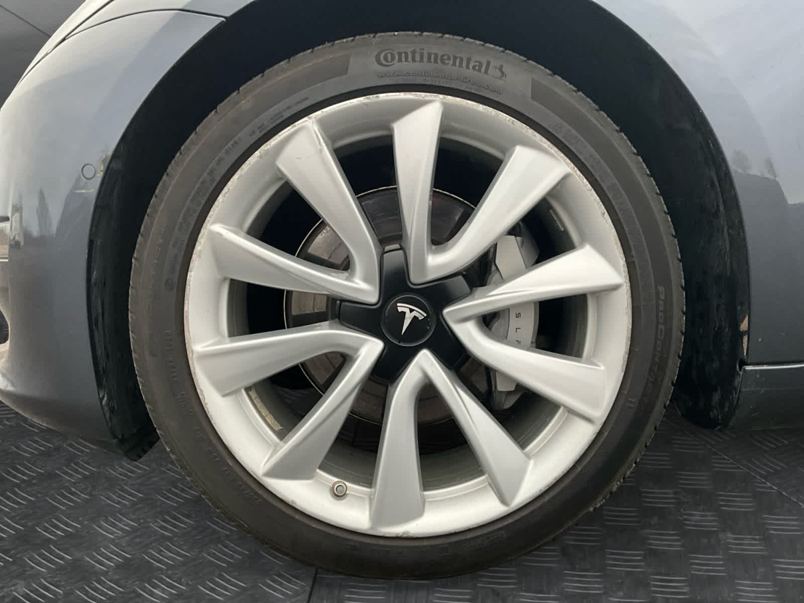 2020 Tesla Model 3 Standard Range Plus