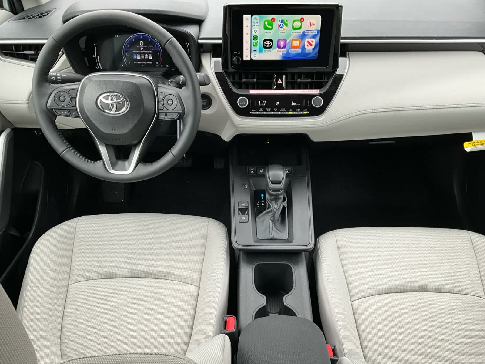 2026 Toyota Corolla Cross LE