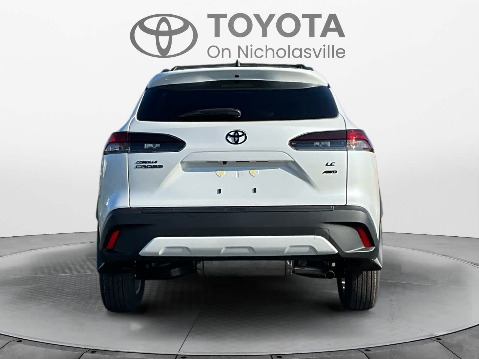 2026 Toyota Corolla Cross LE