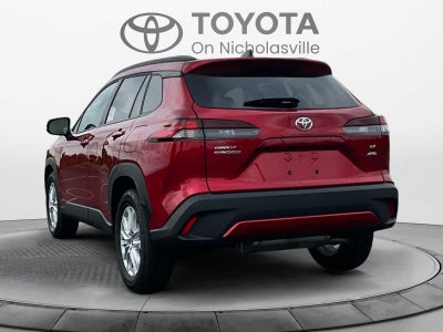 2026 Toyota Corolla Cross LE