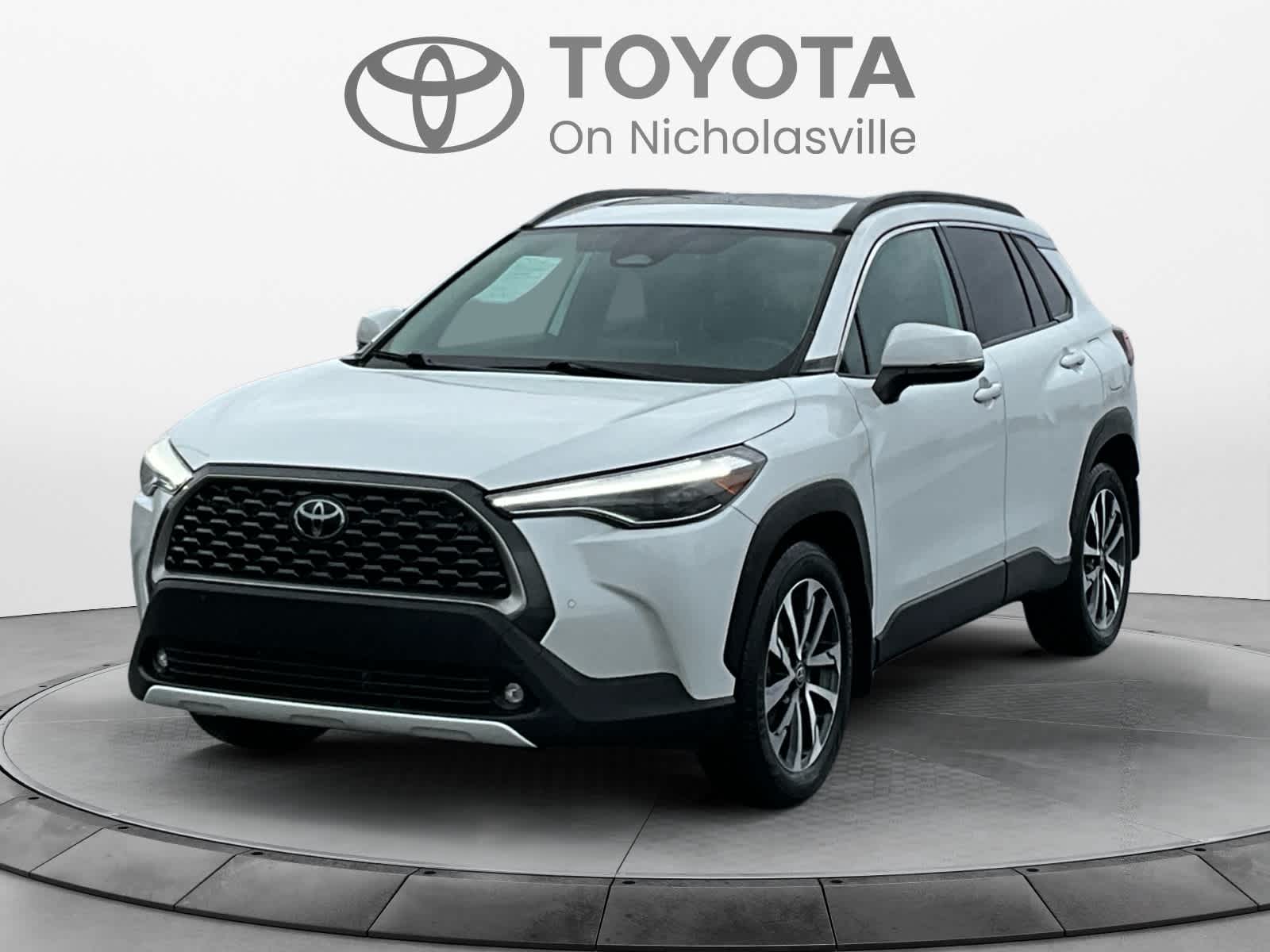 2023 Toyota Corolla Cross XLE