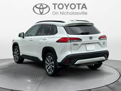 2023 Toyota Corolla Cross XLE