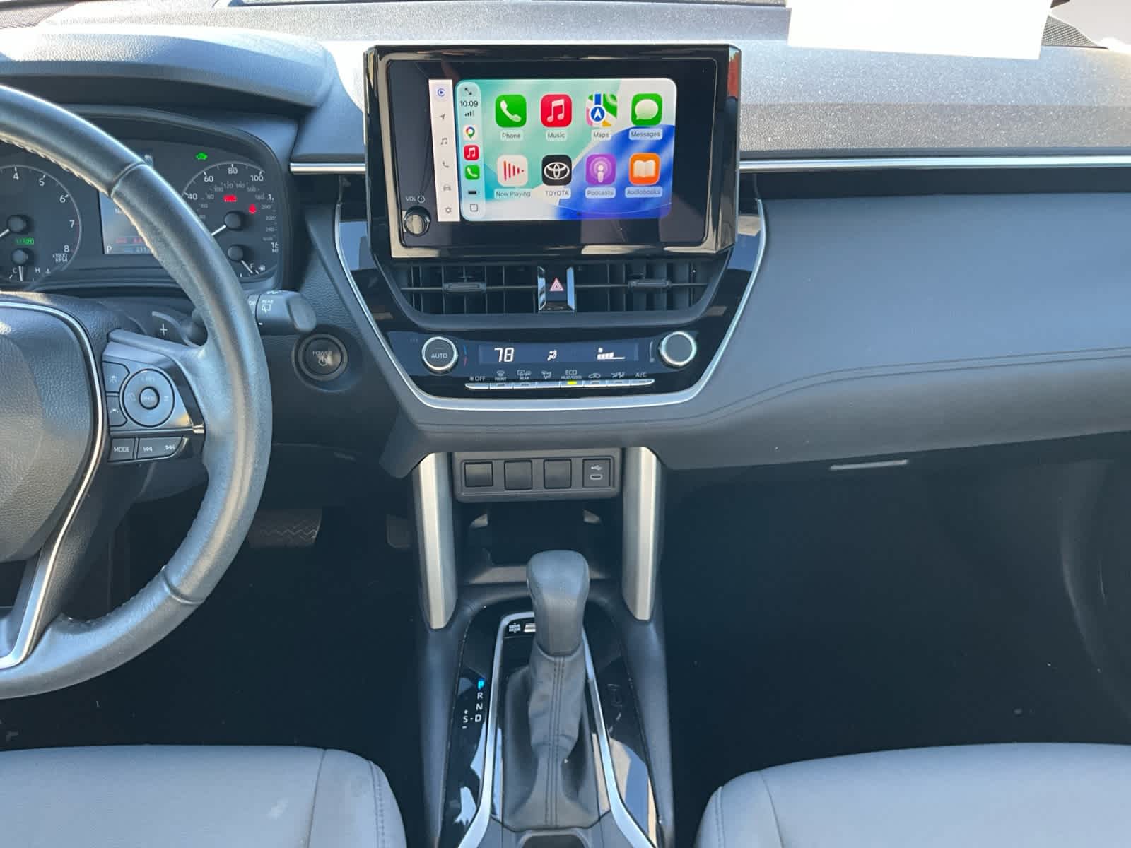 2024 Toyota Corolla Cross Hybrid SE