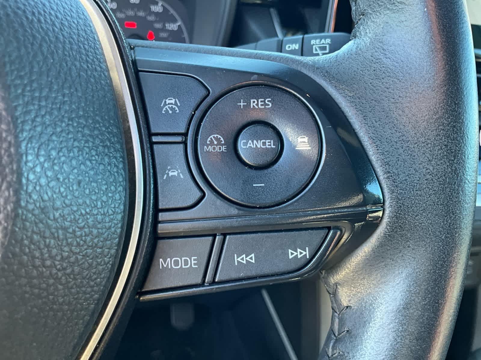 2024 Toyota Corolla Cross Hybrid SE