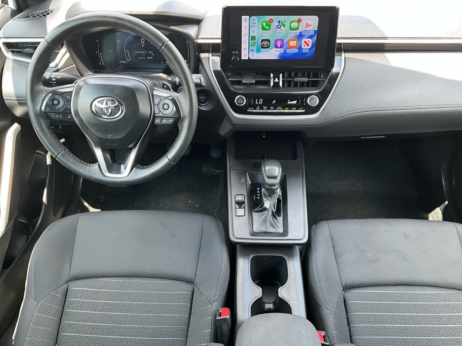 2026 Toyota Corolla Cross Hybrid SE