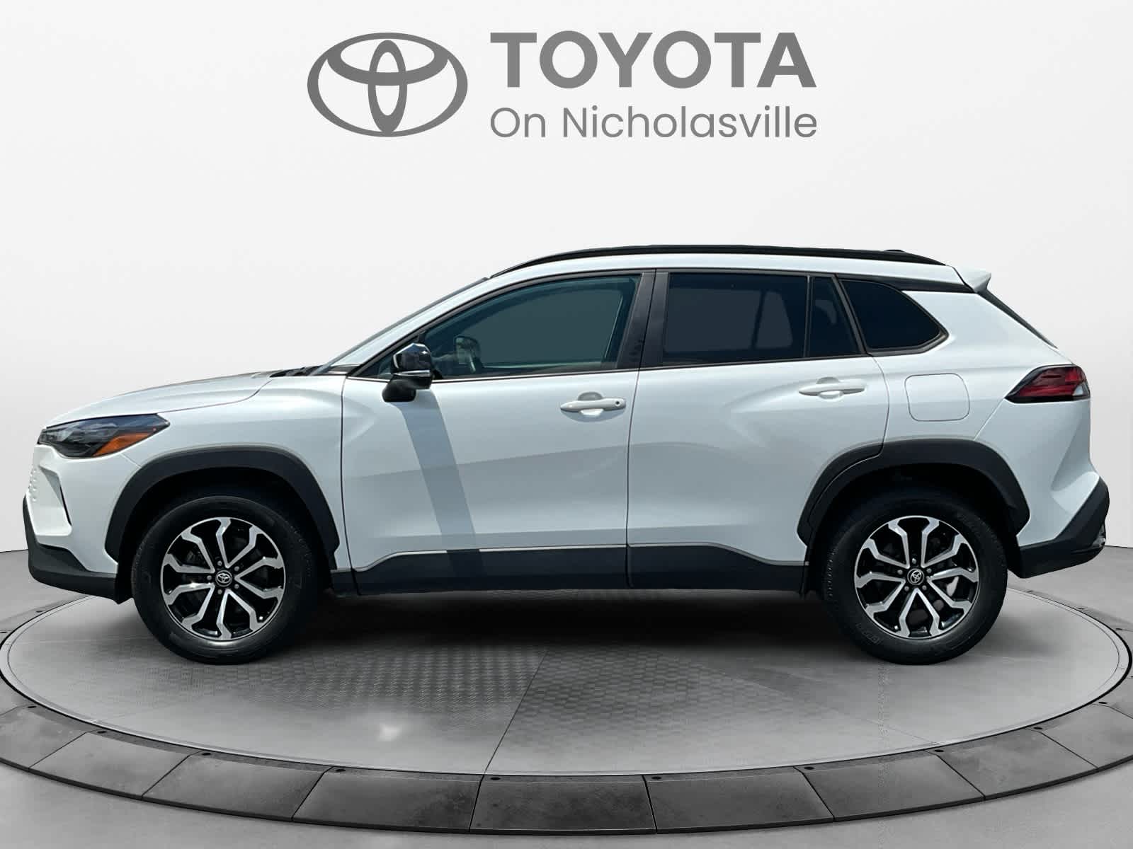 2026 Toyota Corolla Cross Hybrid SE