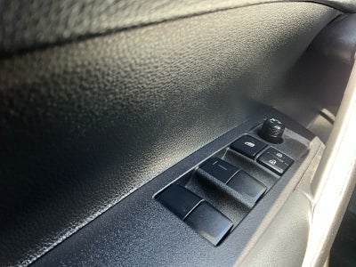 2026 Toyota Corolla Cross Hybrid SE