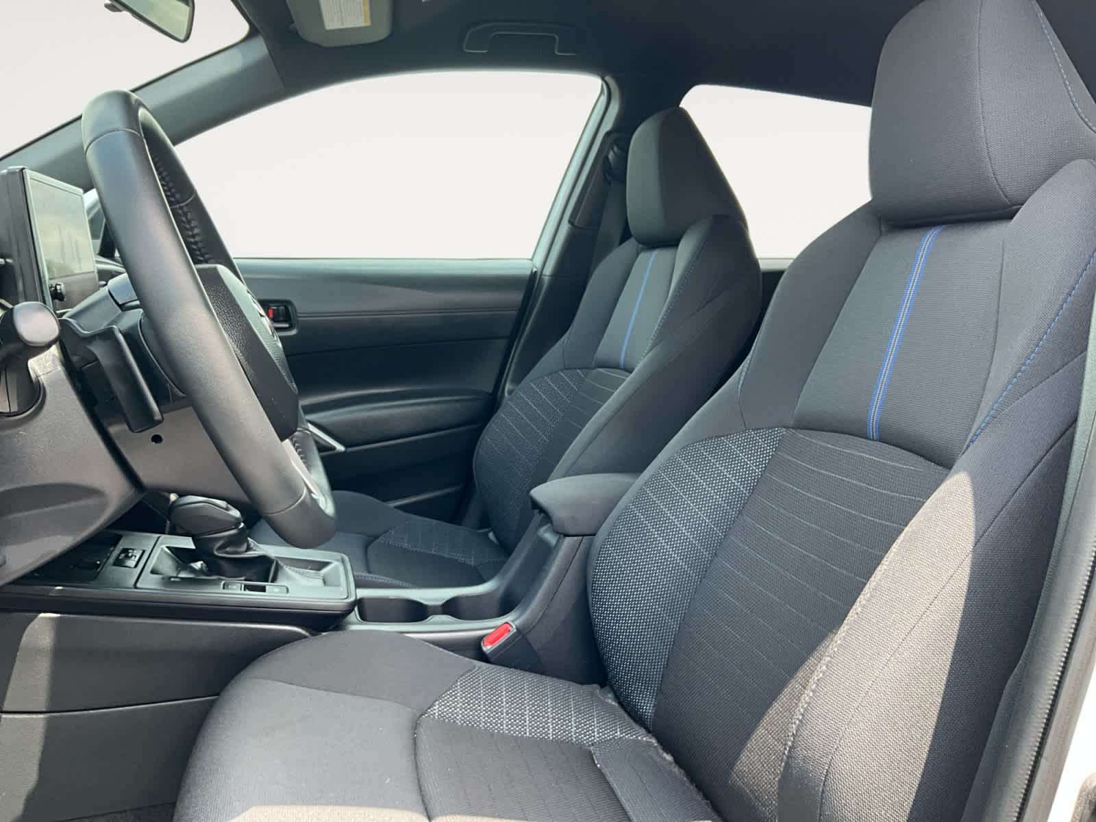 2026 Toyota Corolla Cross Hybrid SE