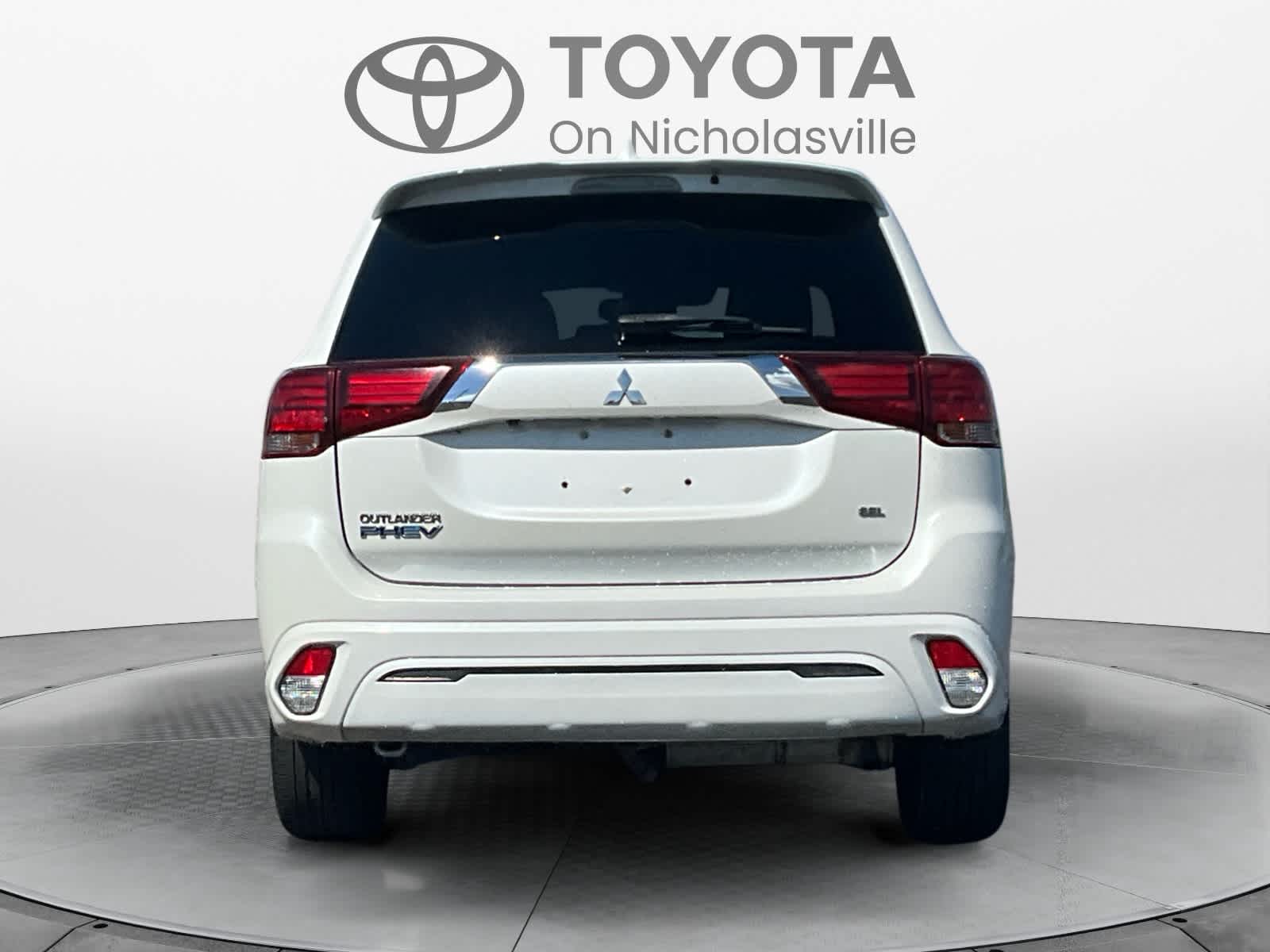 2022 Mitsubishi Outlander PHEV SEL