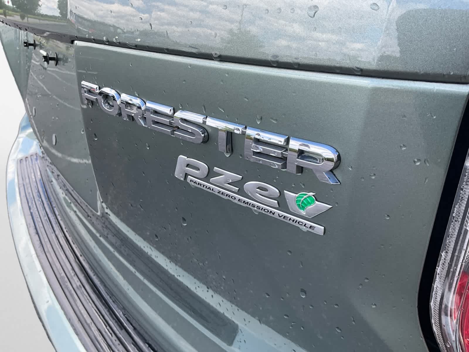 2014 Subaru Forester 2.5i