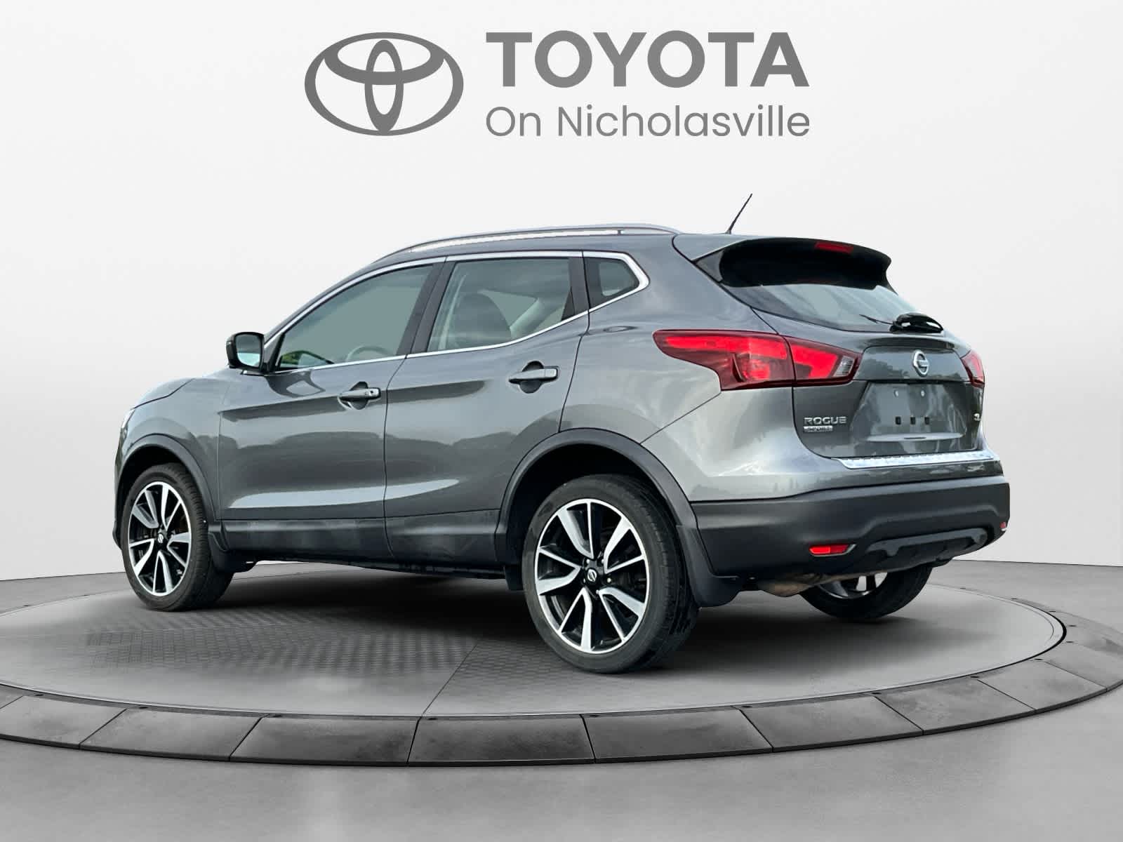 2017 Nissan Rogue Sport SL