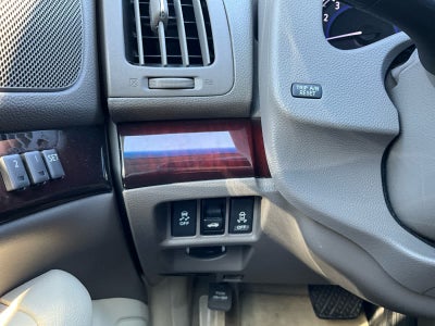 2011 INFINITI G37 Sedan x
