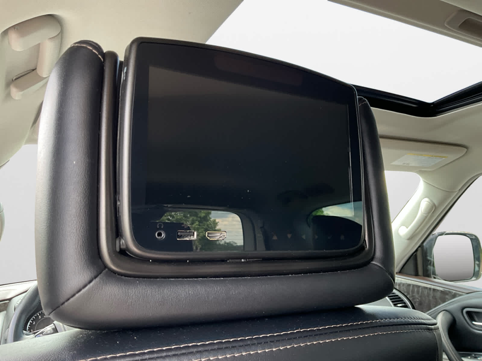 2023 Nissan Armada Platinum