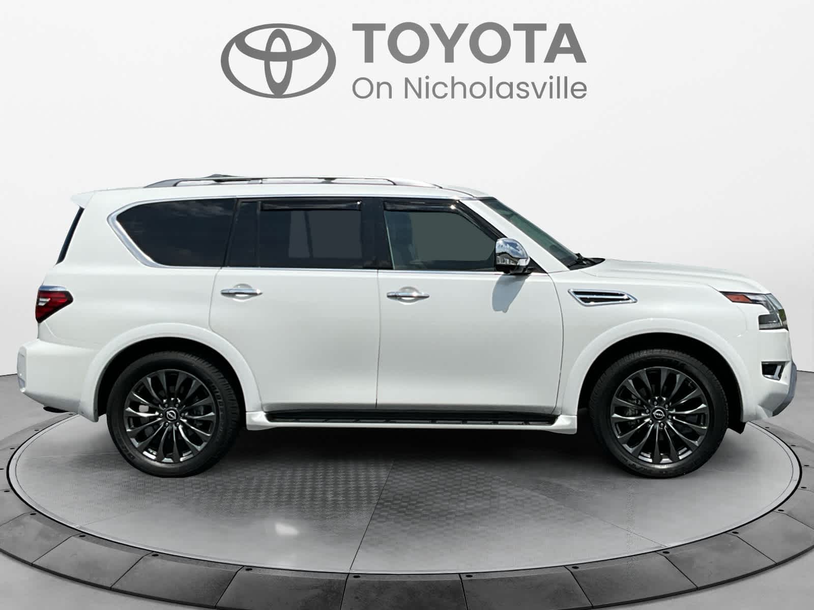 2023 Nissan Armada Platinum