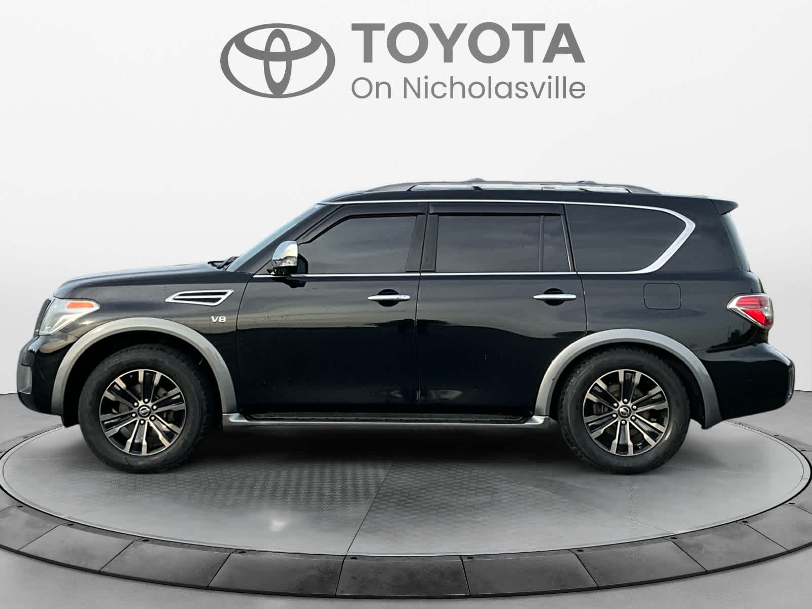 2017 Nissan Armada Platinum