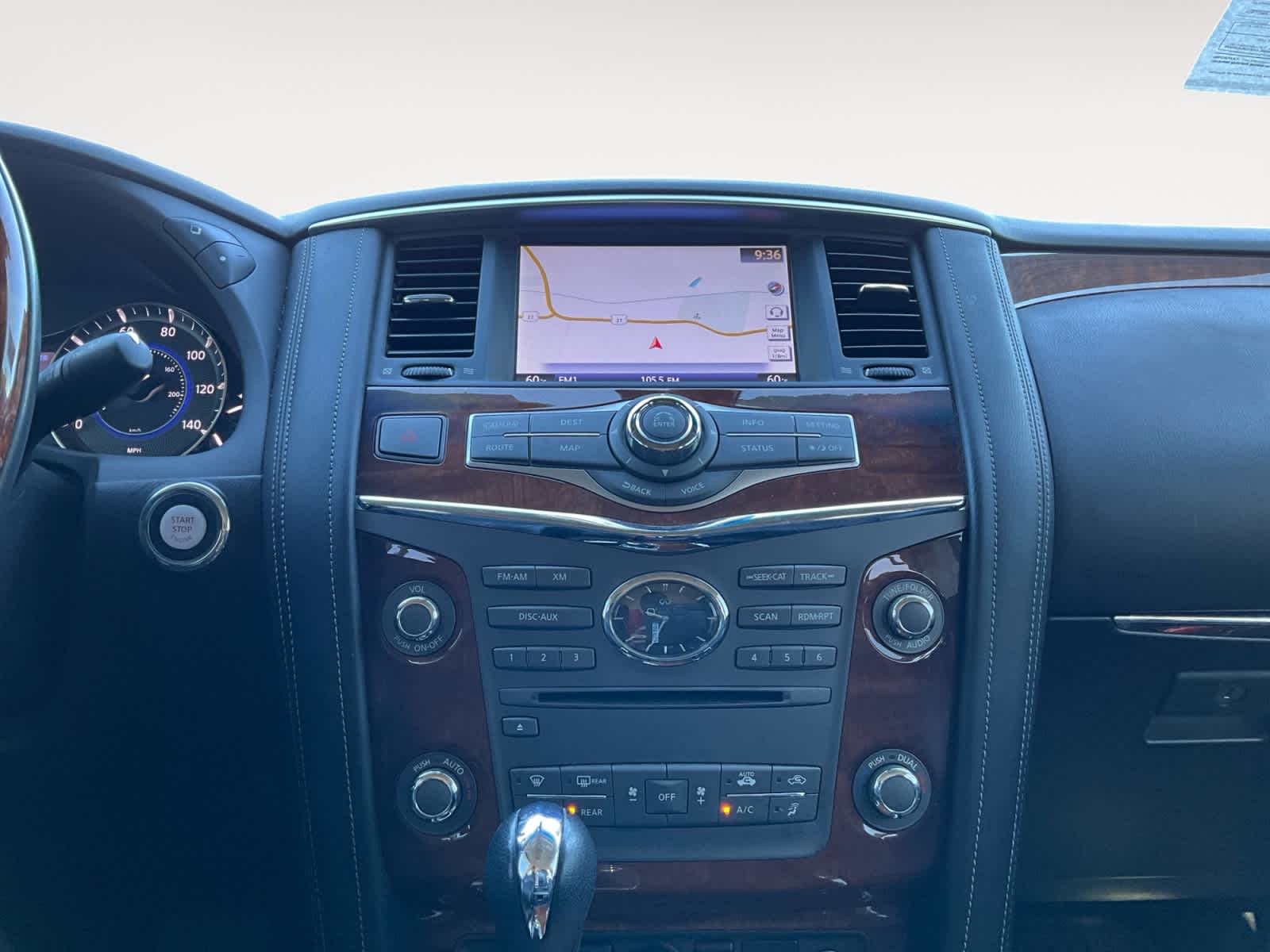 2015 INFINITI QX80 4WD 4dr