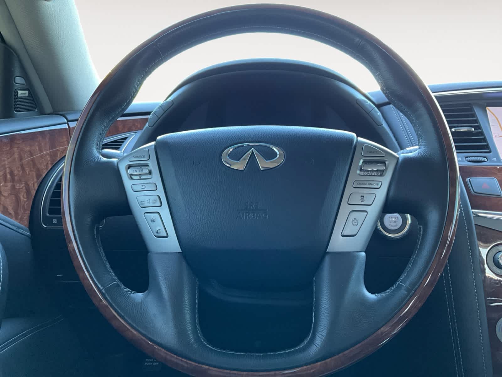 2015 INFINITI QX80 4WD 4dr