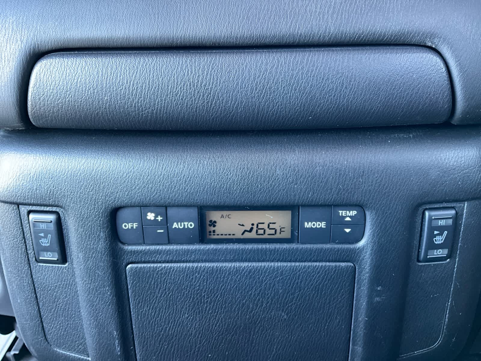 2015 INFINITI QX80 4WD 4dr
