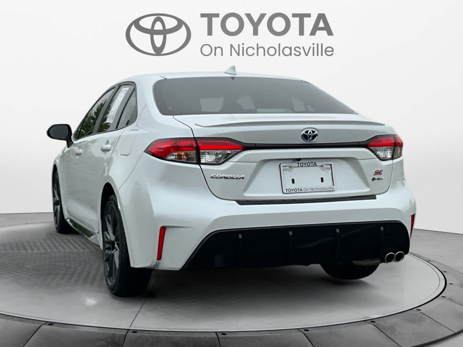 2025 Toyota Corolla Hybrid SE