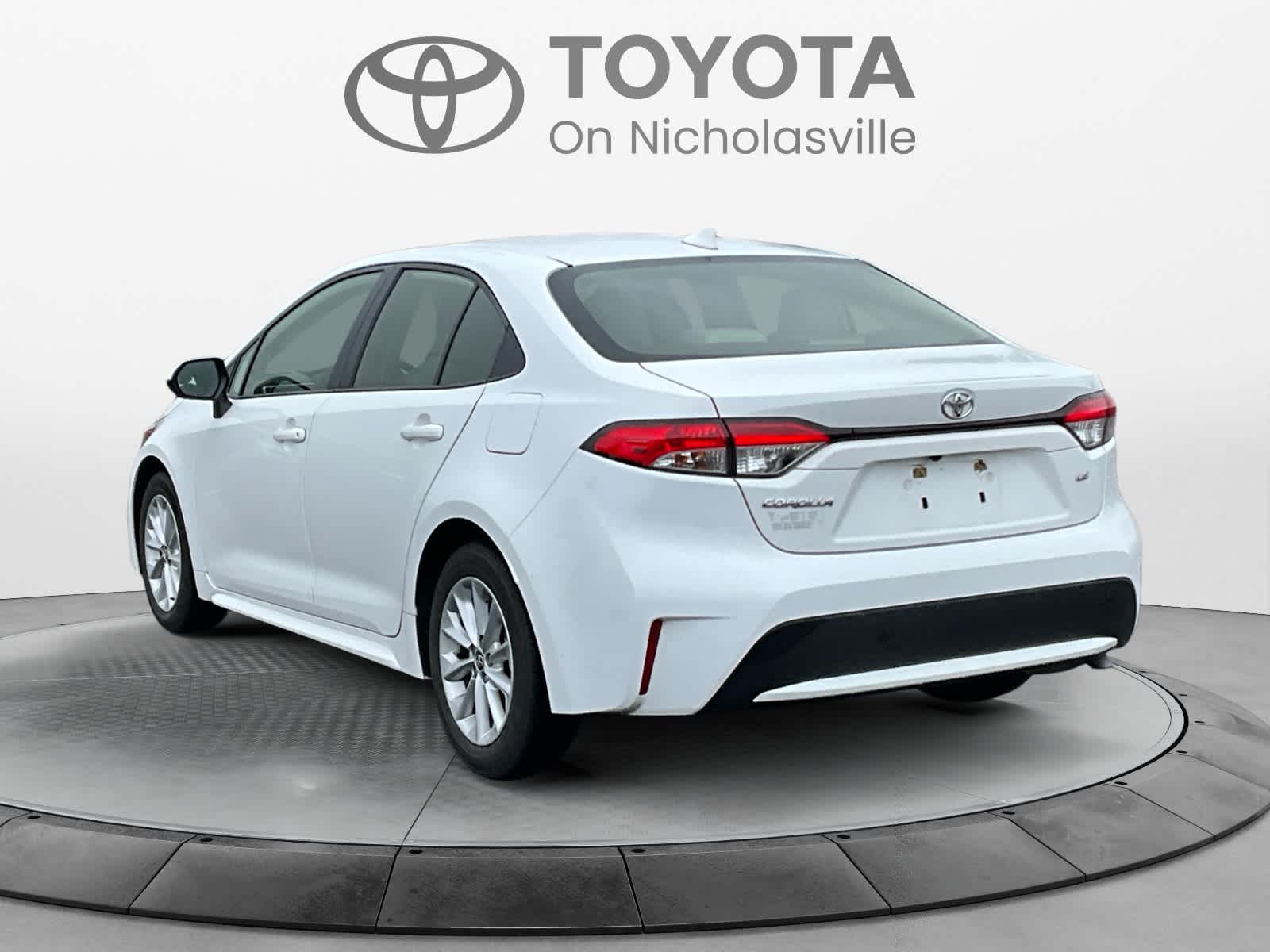 2020 Toyota Corolla LE