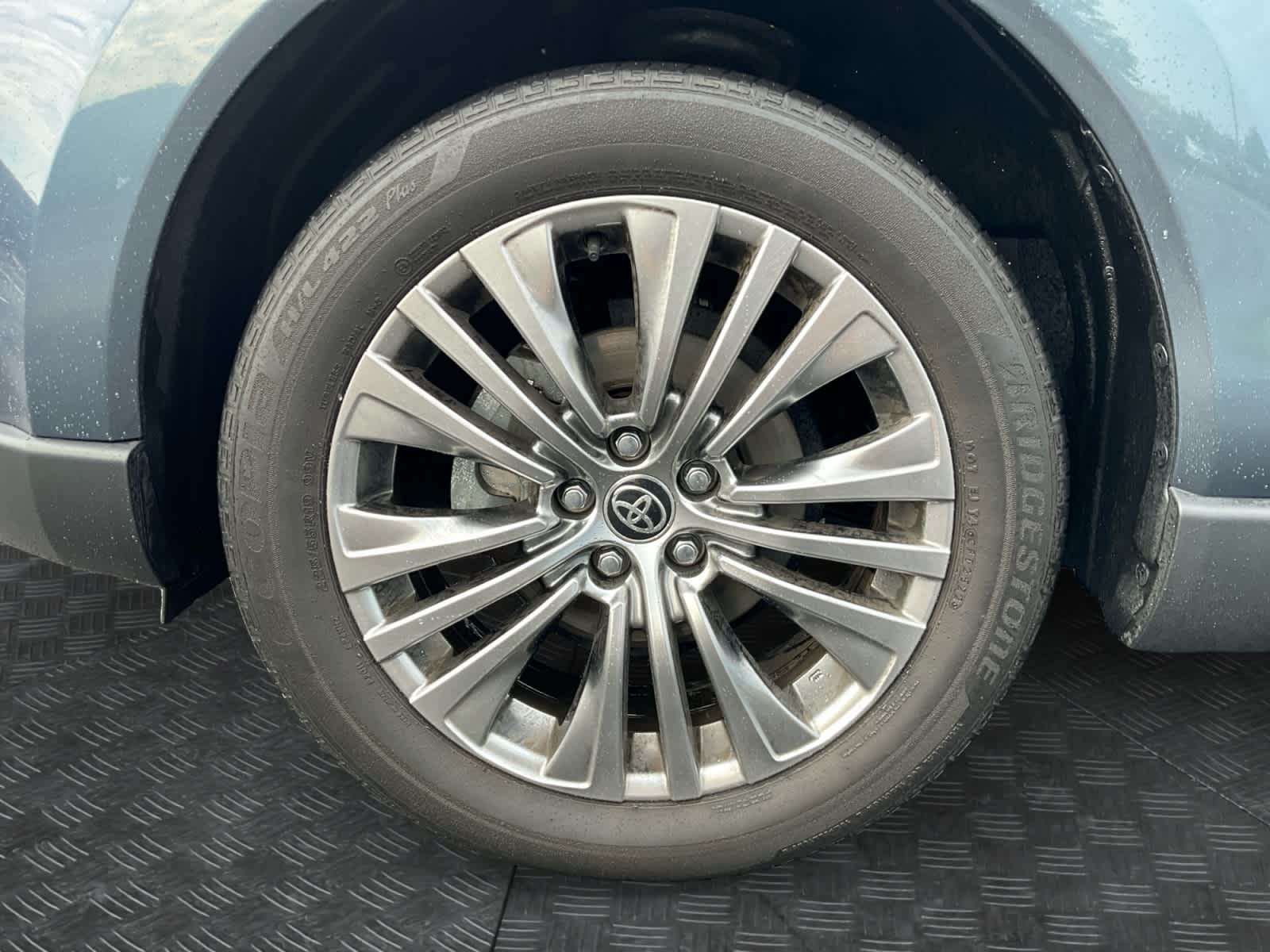 2022 Toyota Venza Limited