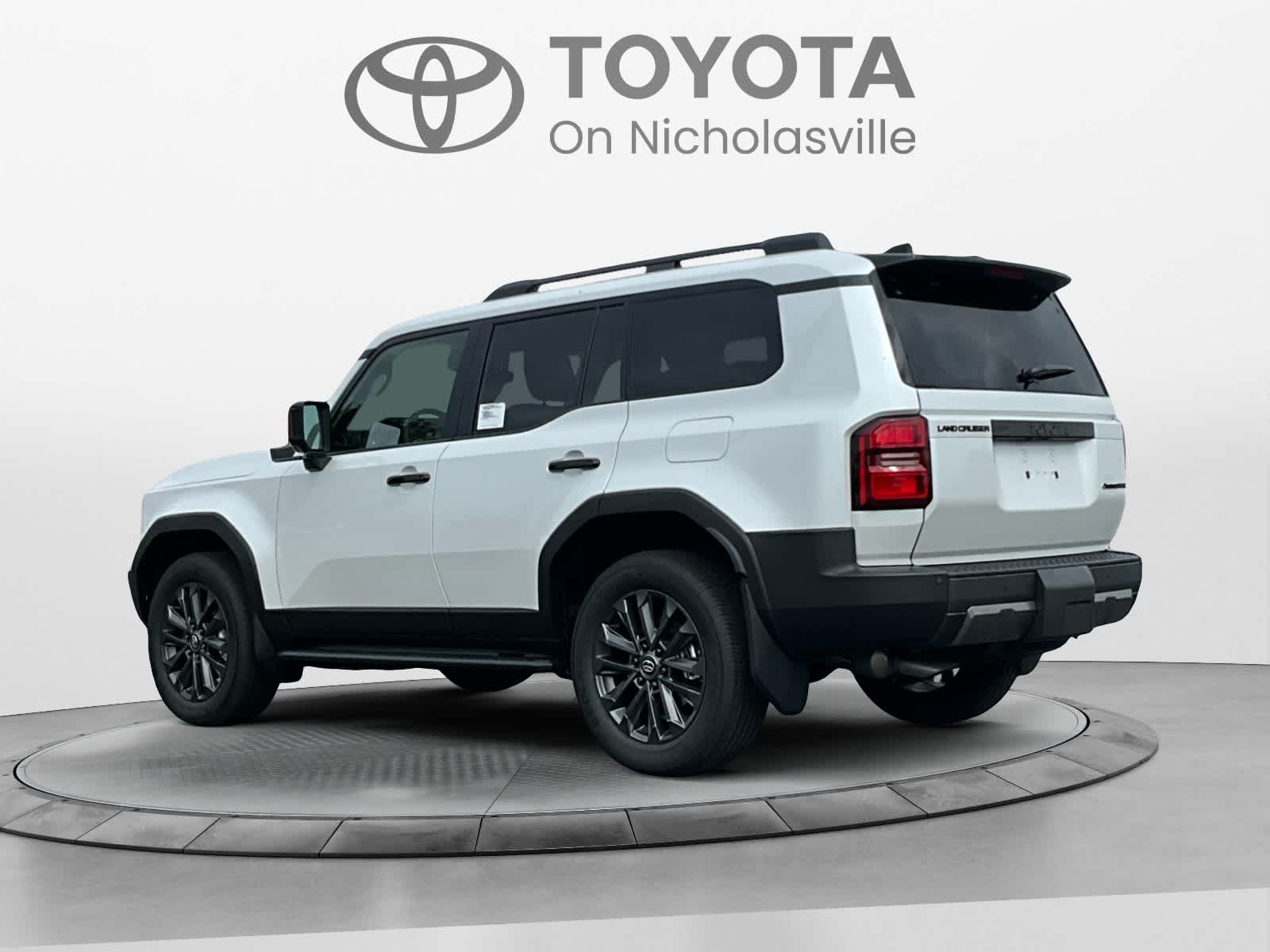 2027 Toyota Land Cruiser 4WD (Natl)