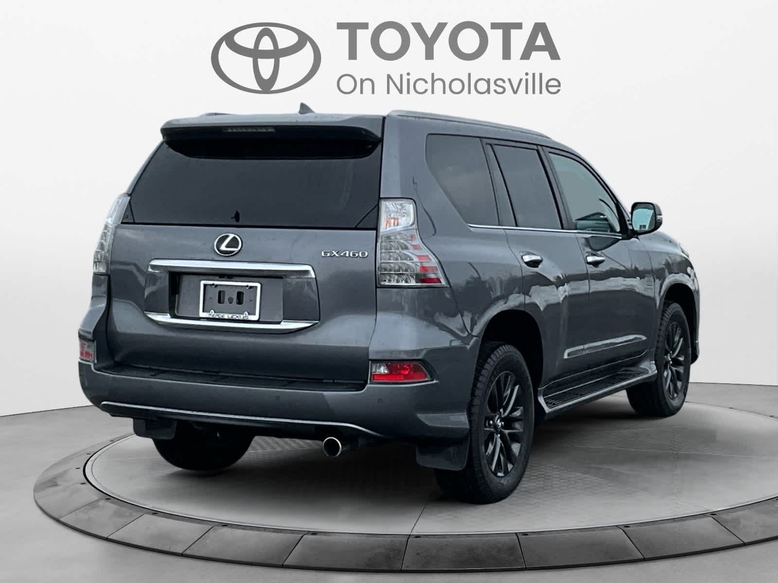 2023 Lexus GX Premium