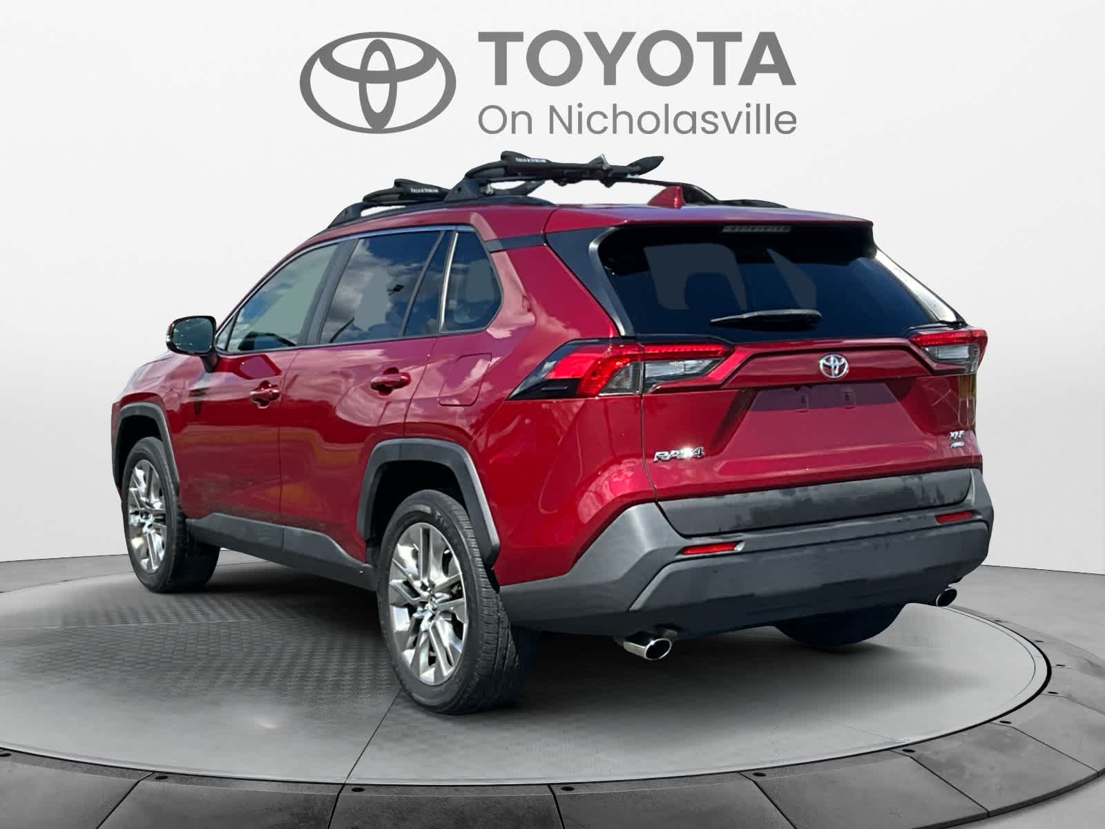 2019 Toyota RAV4 XLE Premium