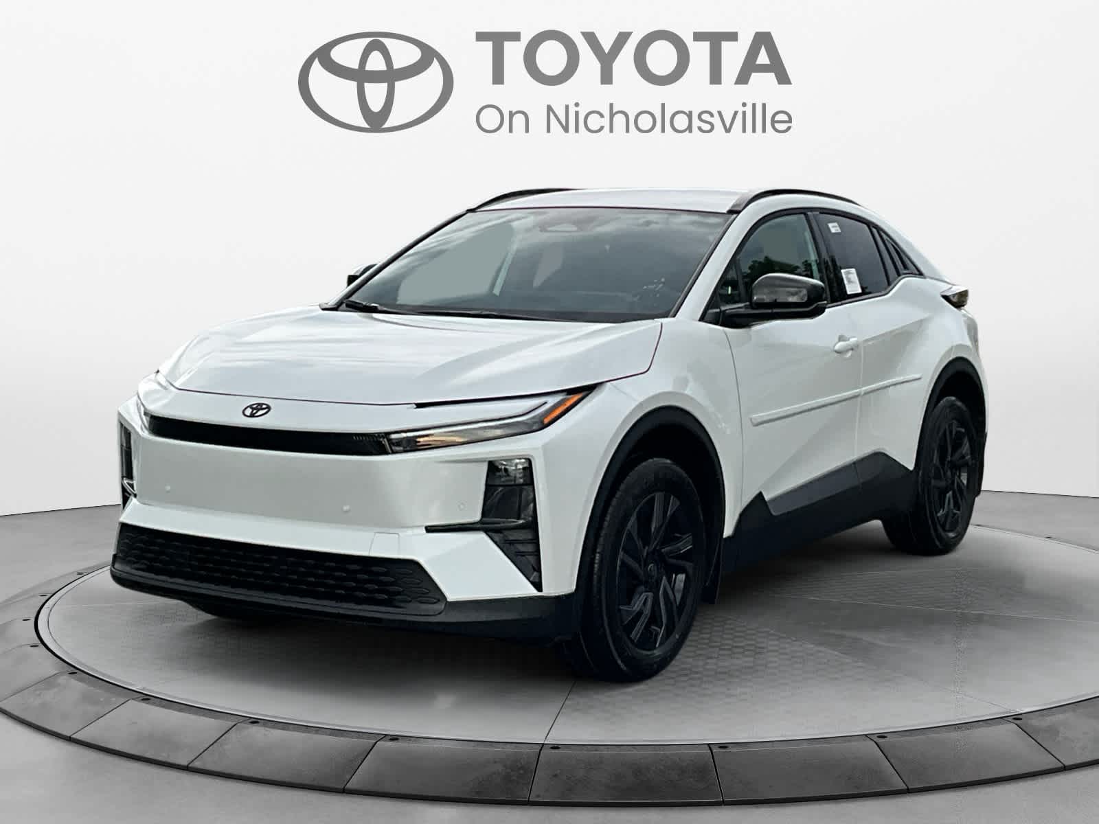 2026 Toyota C-HR SE