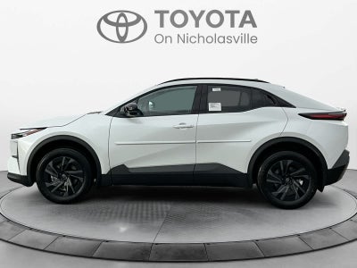2026 Toyota C-HR SE