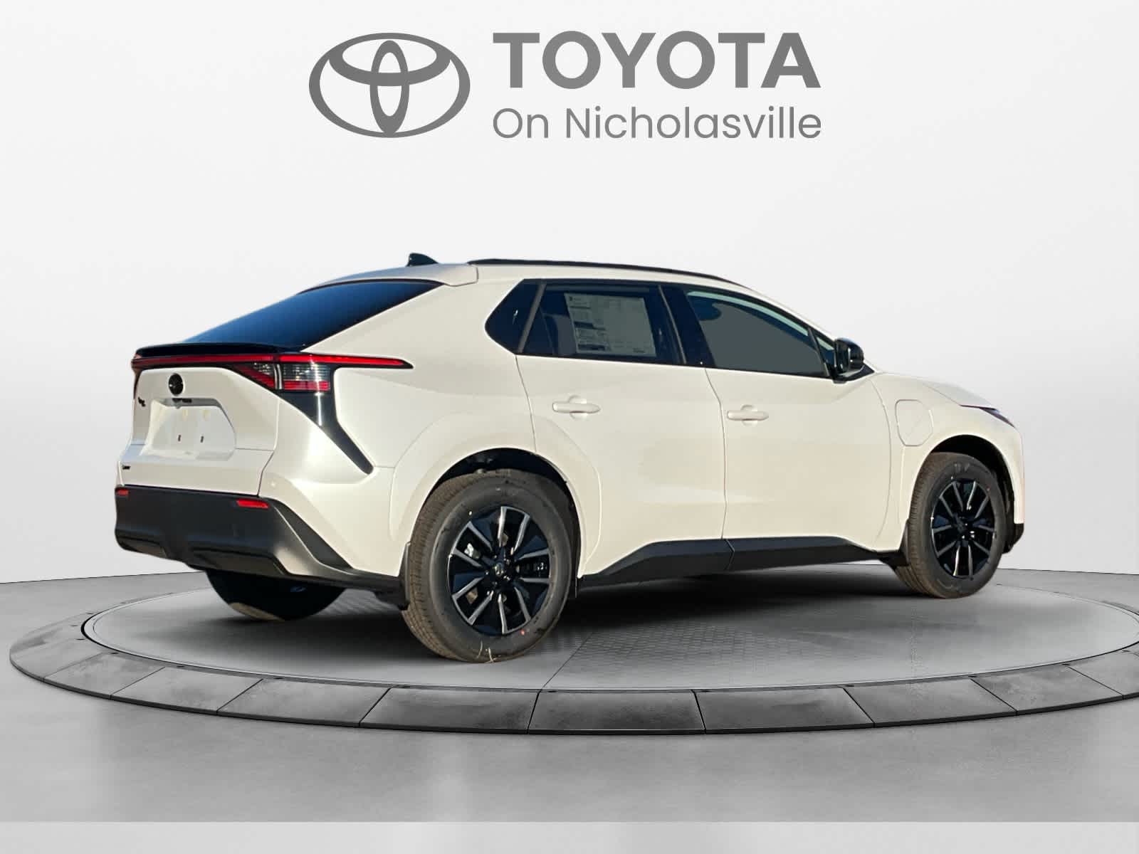 2026 Toyota bZ XLE Plus