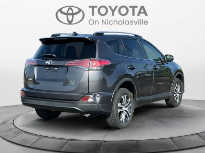 2017 Toyota RAV4 LE