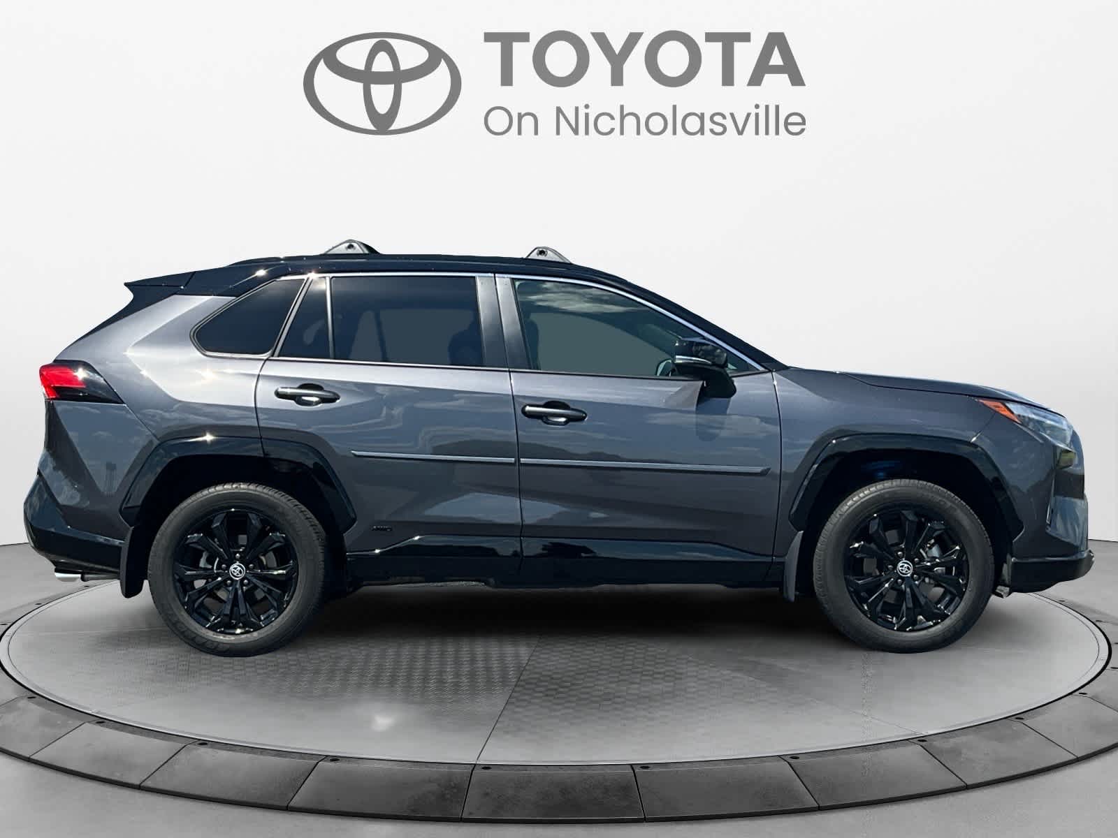 2025 Toyota RAV4 Hybrid XSE