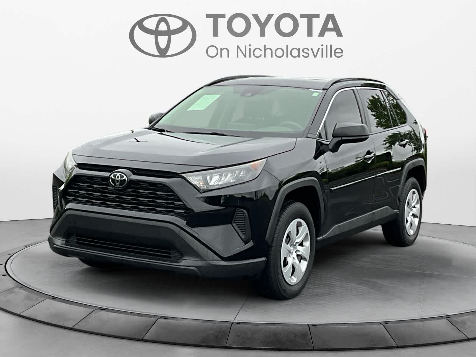 2019 Toyota RAV4 LE