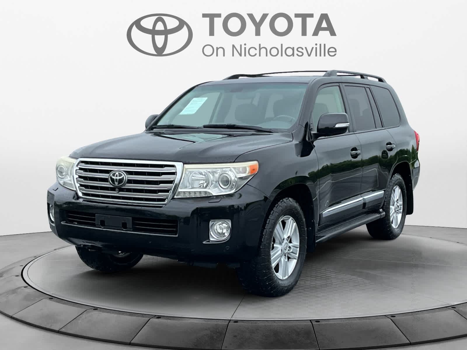 2013 Toyota Land Cruiser 4dr 4WD (Natl)