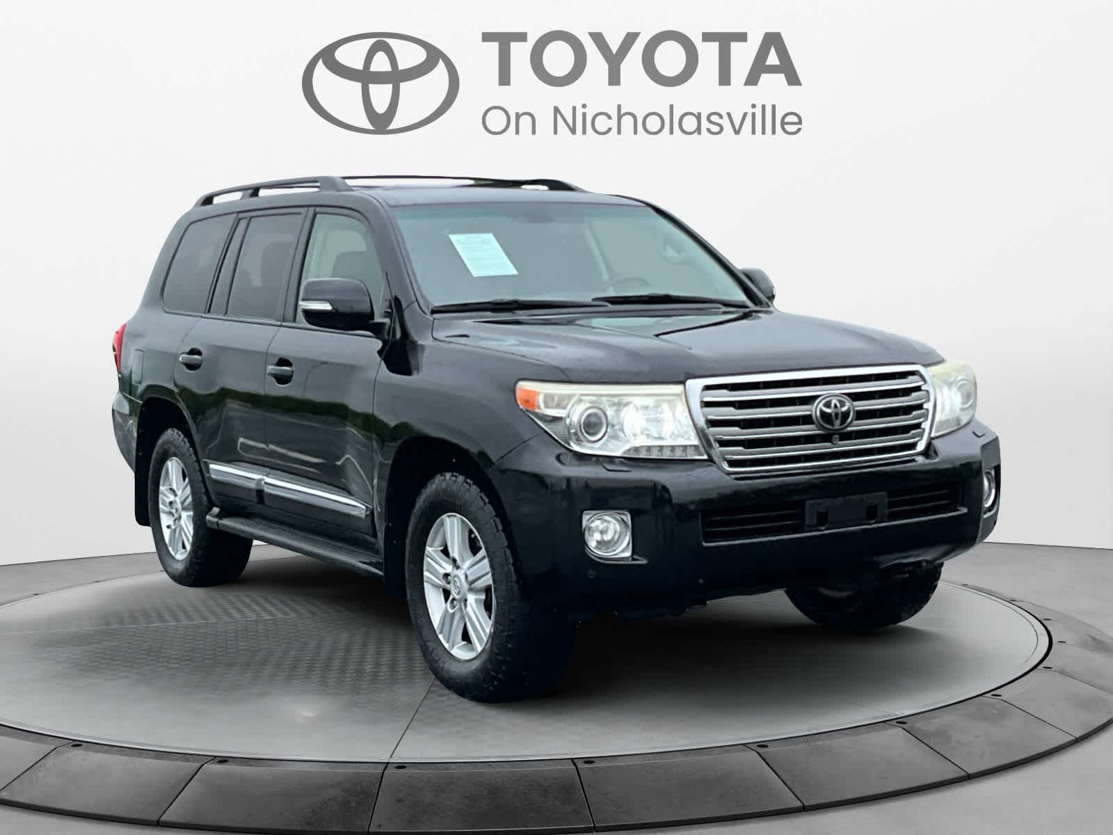 2013 Toyota Land Cruiser 4dr 4WD (Natl)