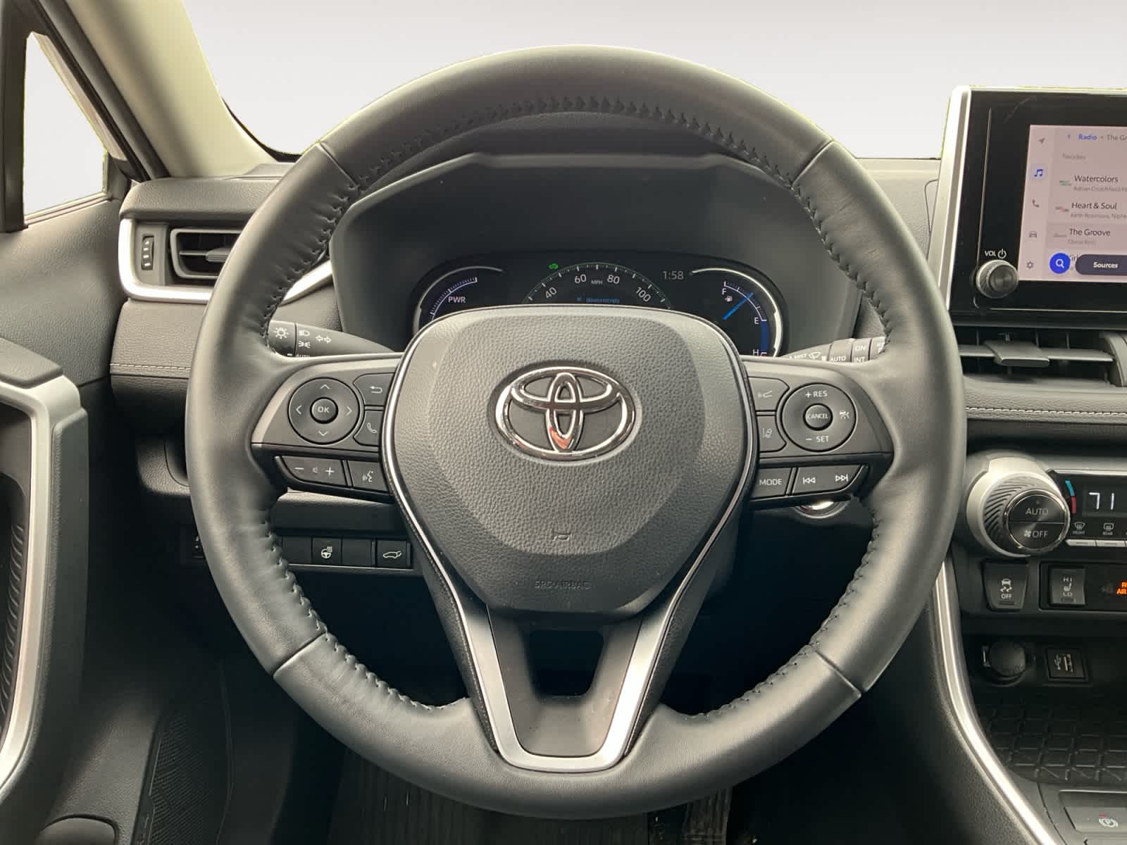 2023 Toyota RAV4 Hybrid XLE