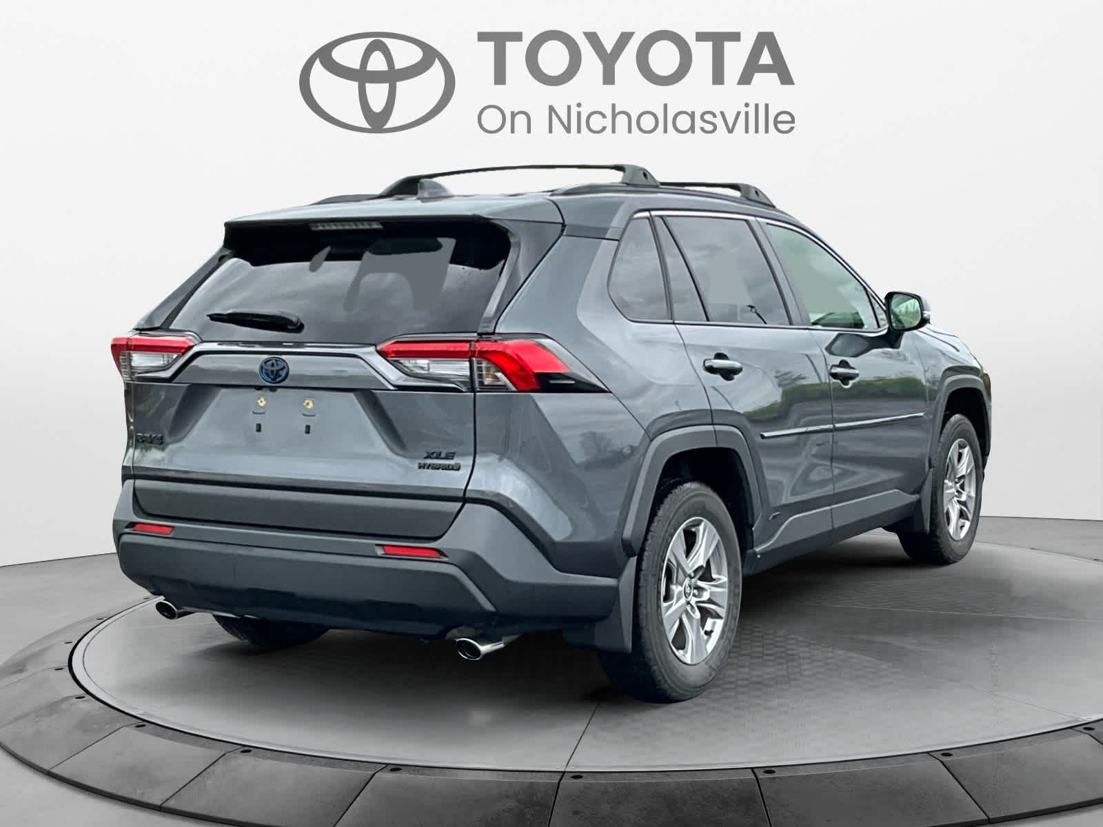 2023 Toyota RAV4 Hybrid XLE