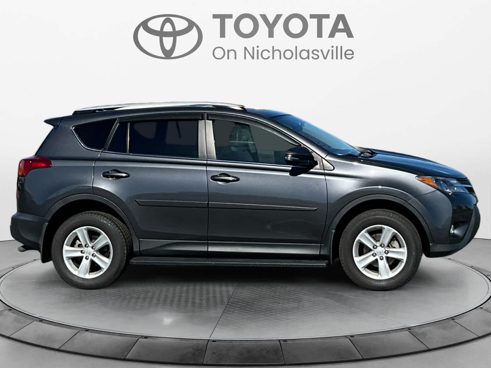 2013 Toyota RAV4 XLE