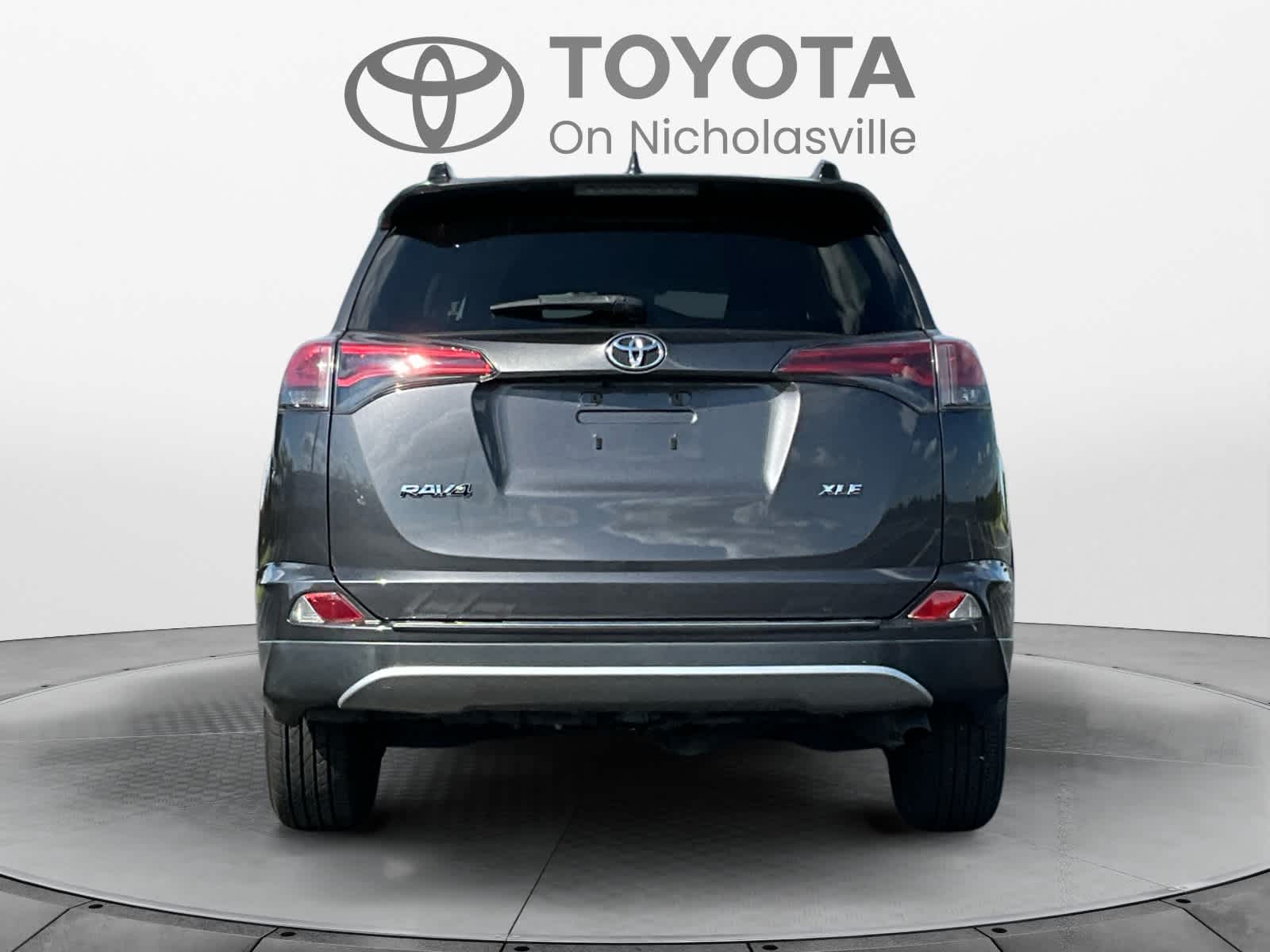2018 Toyota RAV4 XLE
