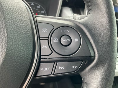 2025 Toyota Corolla Hatchback SE