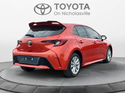 2025 Toyota Corolla Hatchback SE