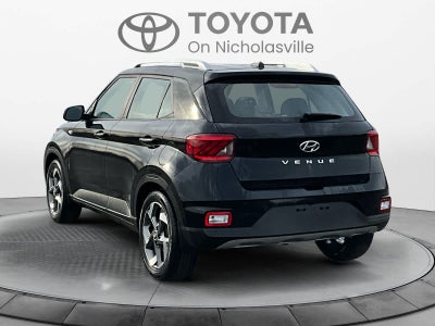2023 Hyundai Venue SEL