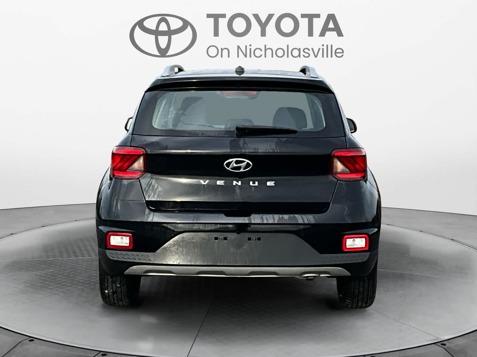 2023 Hyundai Venue SEL